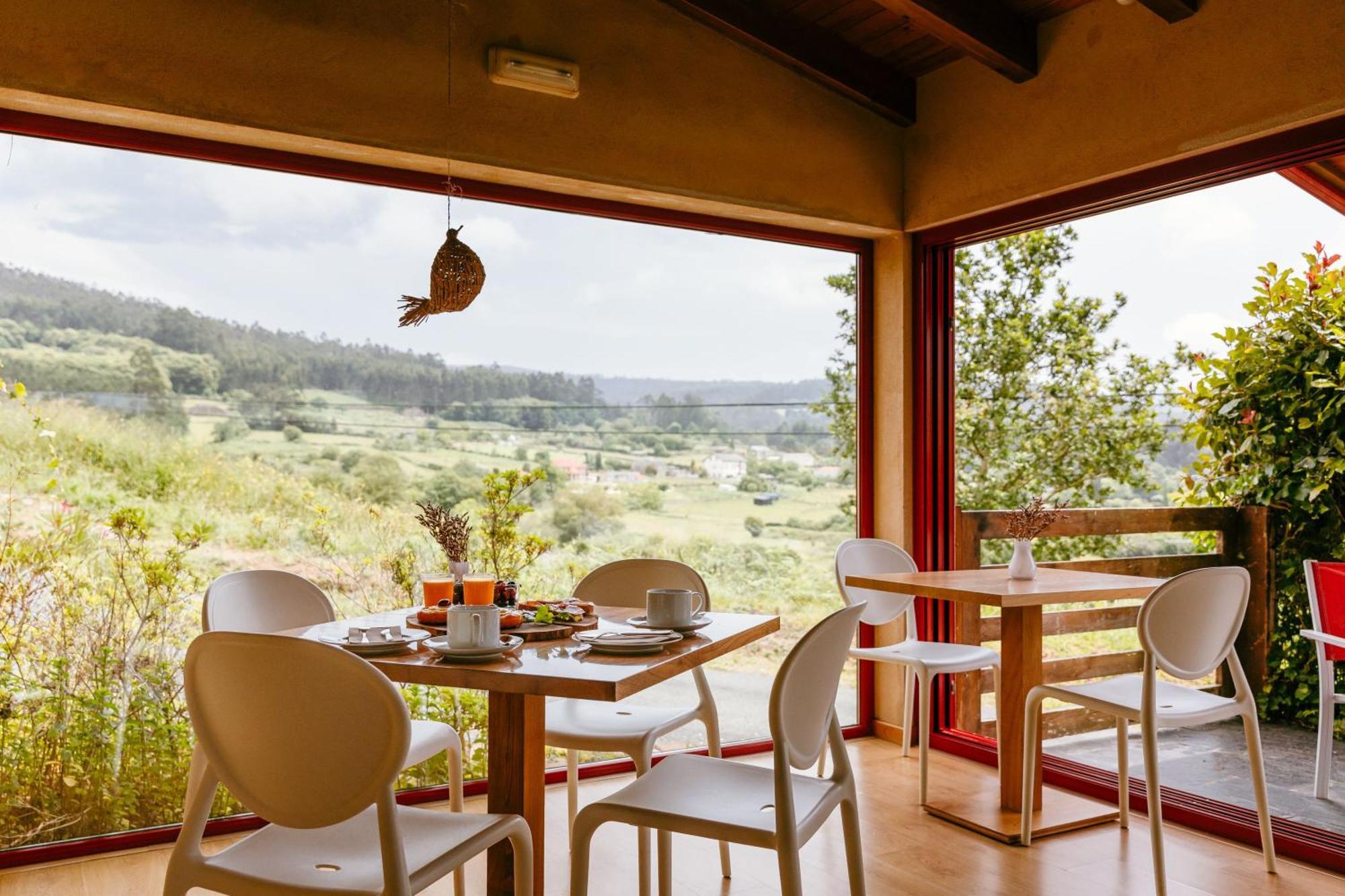 Hotel El Castano Dormilon Санта-Марта-де-Ортигейра Экстерьер фото